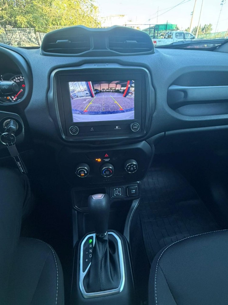 Jeep RENEGADE Sport 1.3 — foto 11